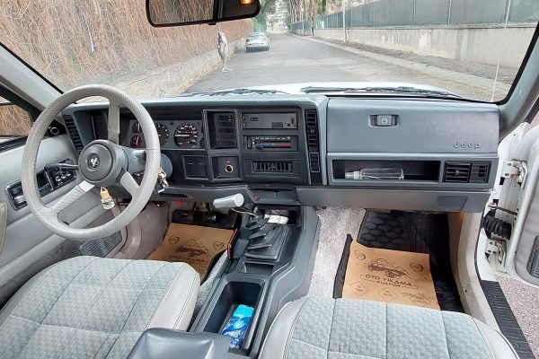 1991 Model Jeep Comanche