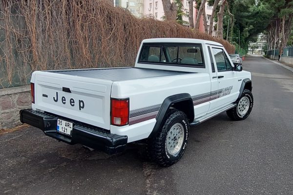 1991 Model Jeep Comanche